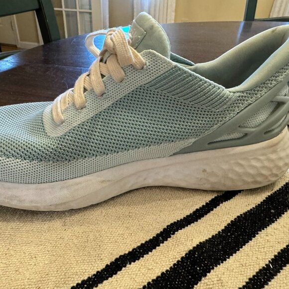 Kizik Athens Womans Size 7.5 Handsfree Athletic Shoes Sea Foam - Picture 4 of 11